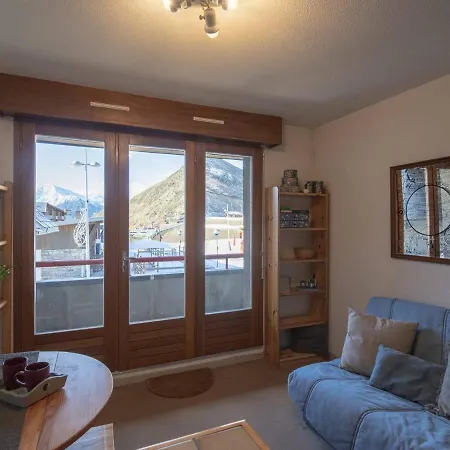 4 Personnes Avec Balcon Proche Pistes De - Fr-1-296-316 דירה